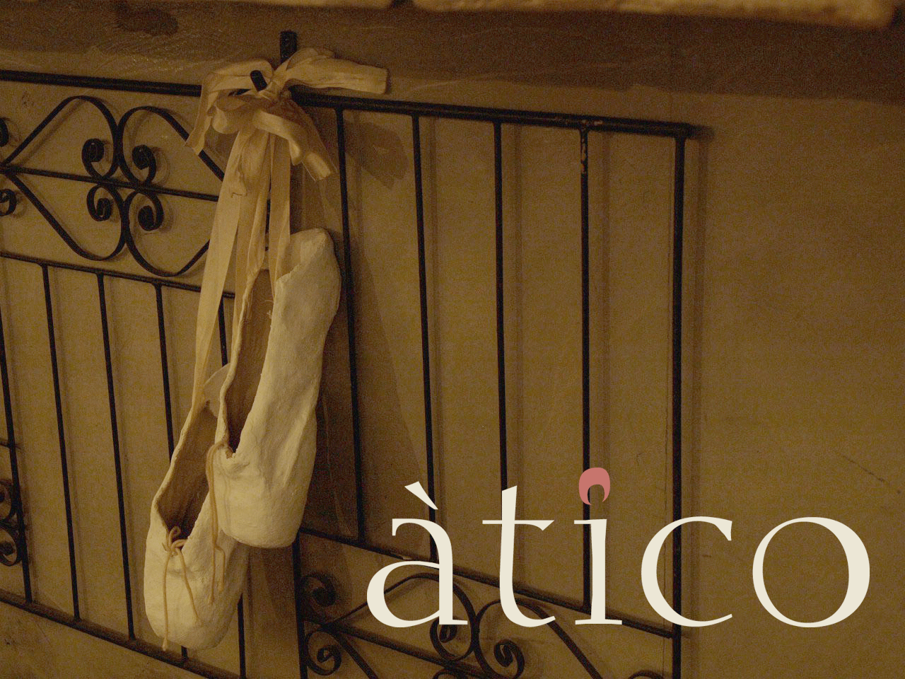 201208_atico.gif